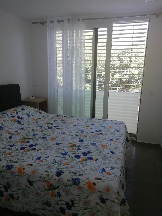 M&D Appartments Komiža Eksteriør bilde