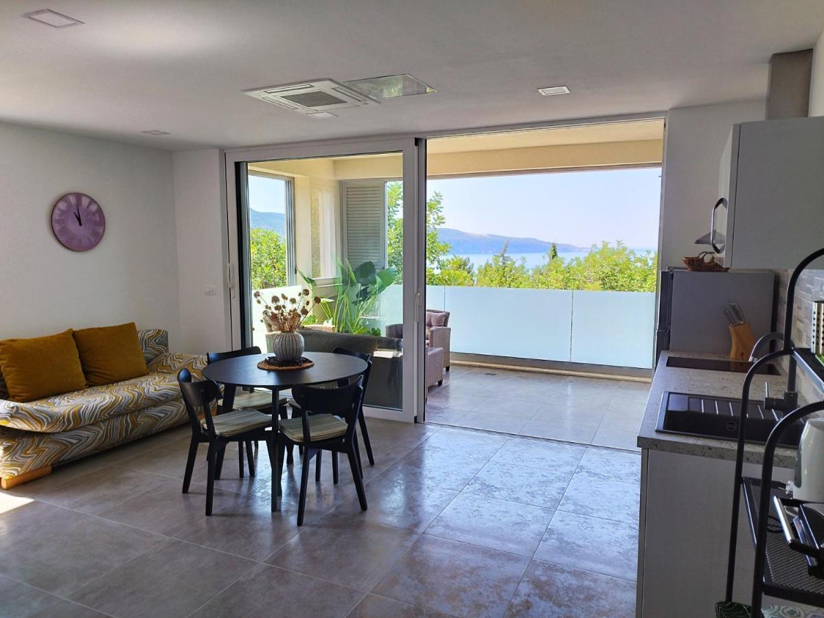 M&D Appartments Komiža Eksteriør bilde